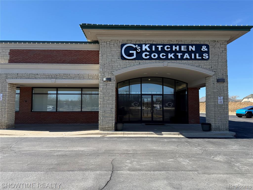 56129 Van Dyke Avenue, Shelby Twp, MI 48316 — front exterior
