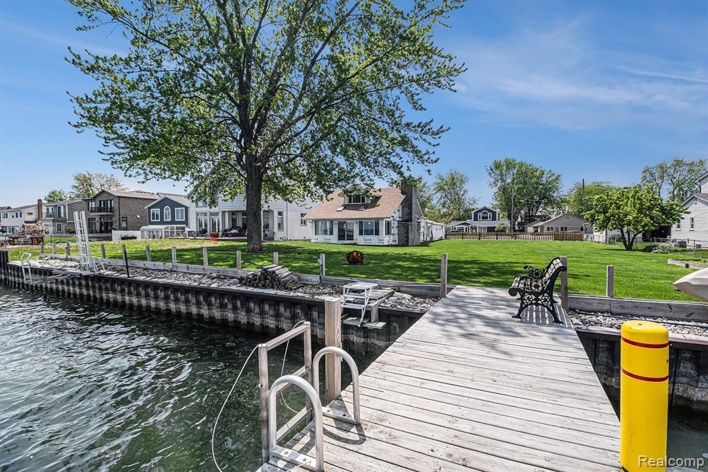 41180 CONGER BAY Drive, Harrison Township, MI — Photo 3