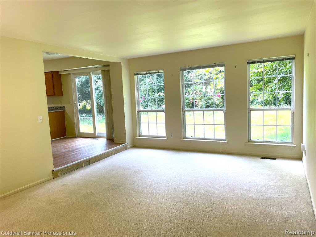 3048 Turnberry Lane, Ann Arbor, MI 48108 — Photo 12