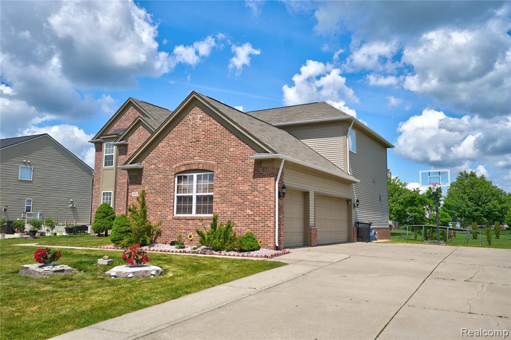 6275 Opal Lane, Grand Blanc, MI 48439 — Photo 2