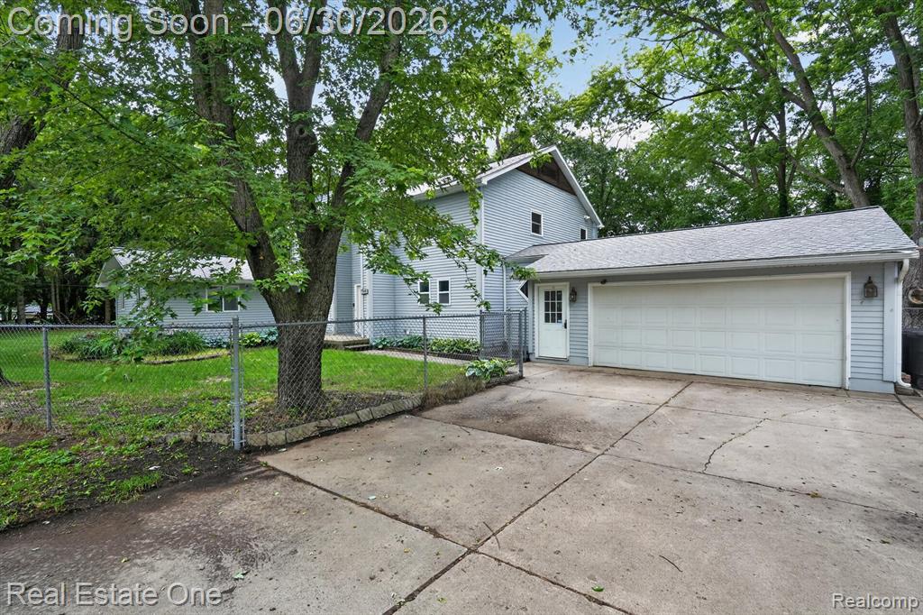 904 N Park Street, Highland, MI 48356 — Photo 4