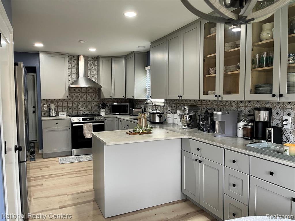 15719 Golden Drive, Macomb, MI 48044 — Photo 4