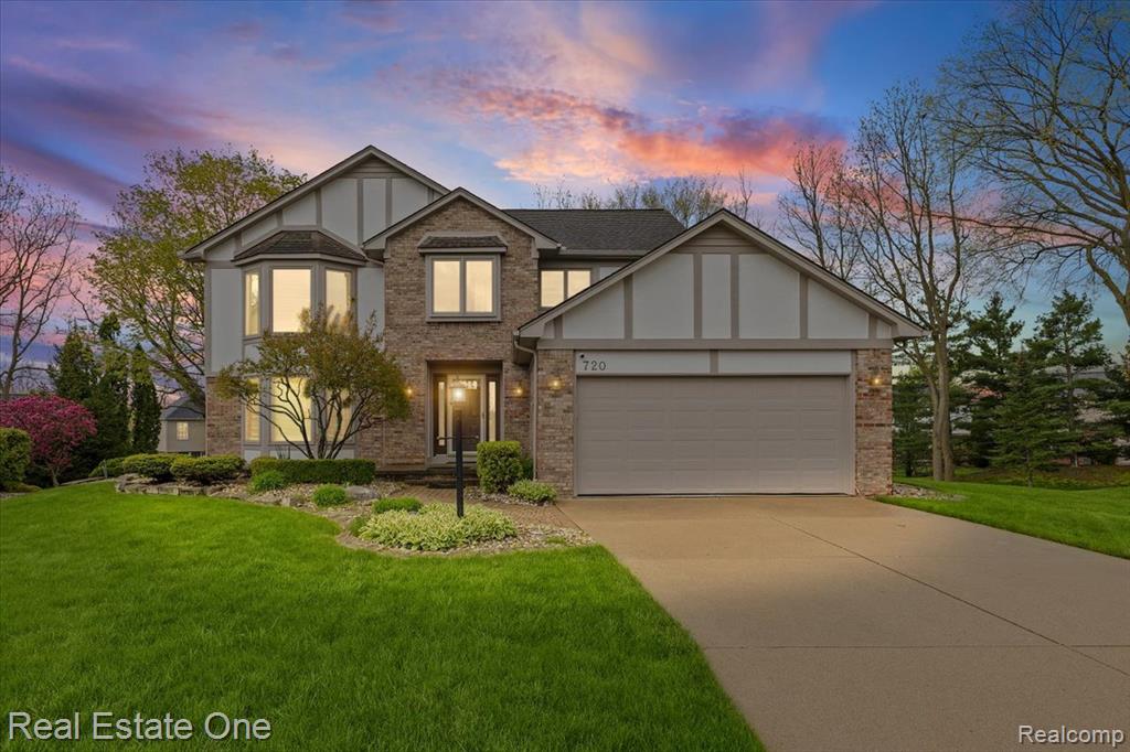 720 Essex Drive, Rochester Hills, MI 48307 — Photo 2