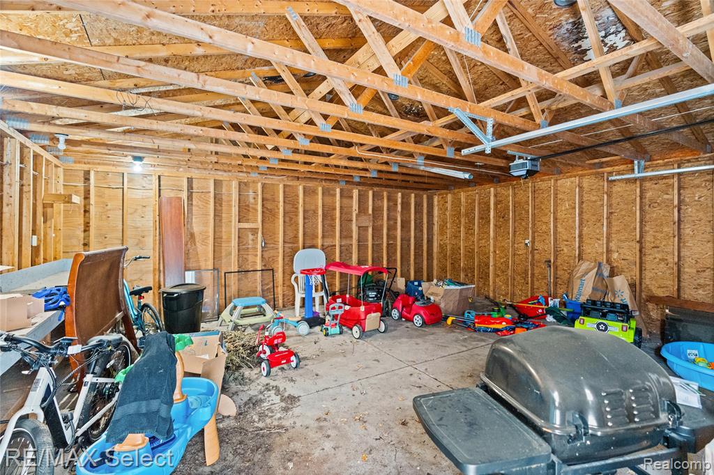 4526 Milton Drive, Flint, MI 48507 — Photo 17
