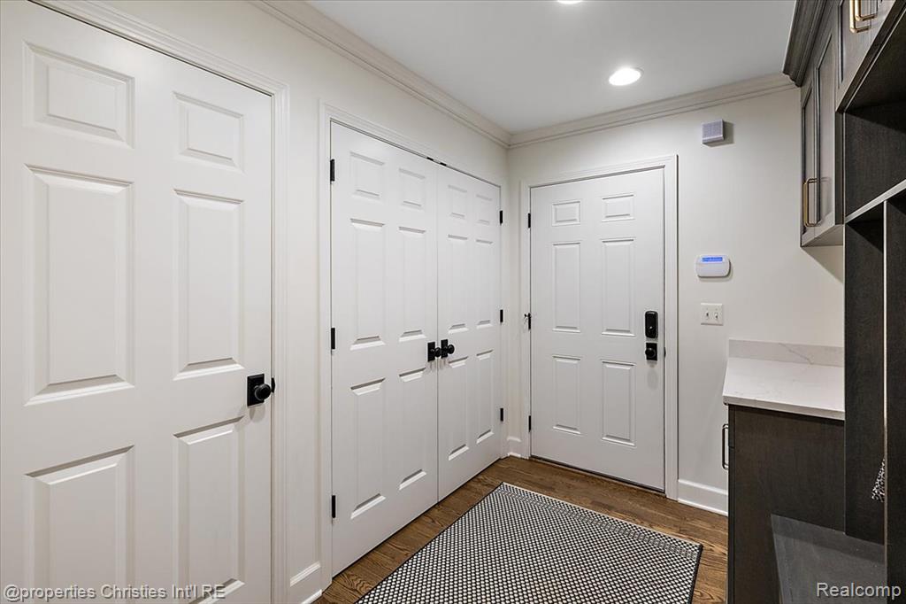 586 Fairfax Street, Birmingham, MI 48009 — Photo 26