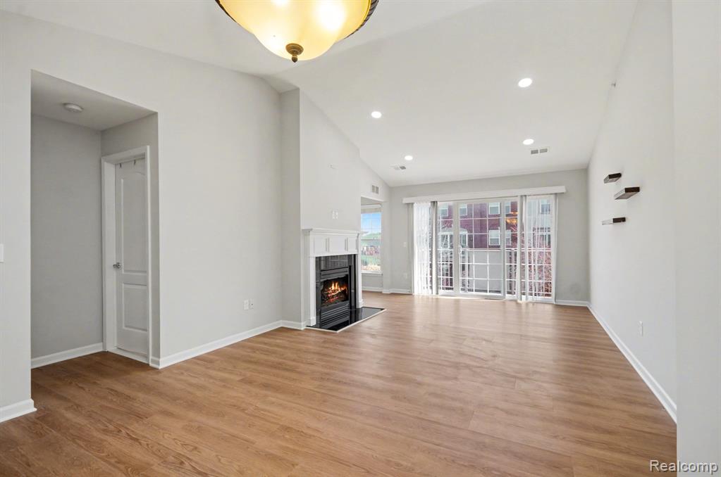 269 Wright Street, 67, Wixom, MI 48393 — Photo 10