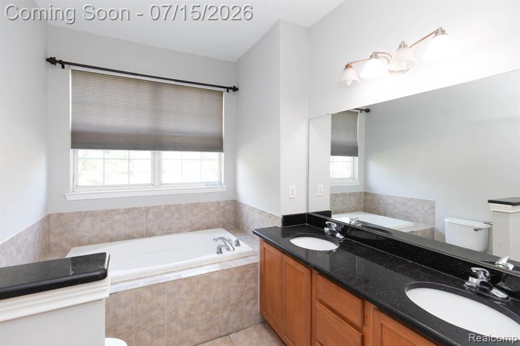 43721 CHERRYWOOD Lane, Canton, MI 48188 — Photo 25