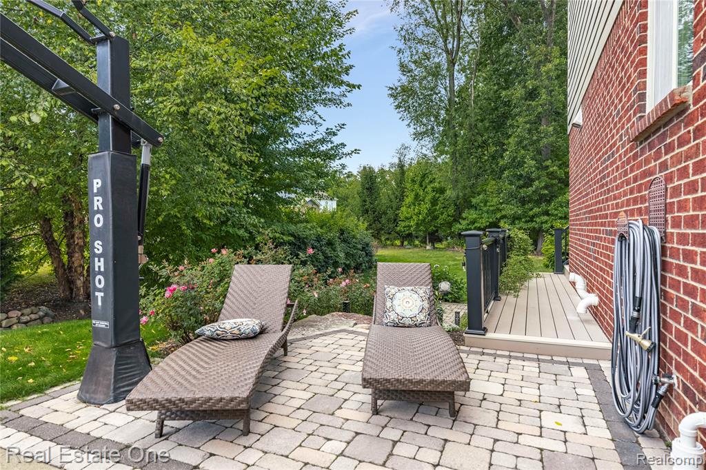 5778 Strawberry Circle, Commerce Twp, MI 48382 — Photo 64