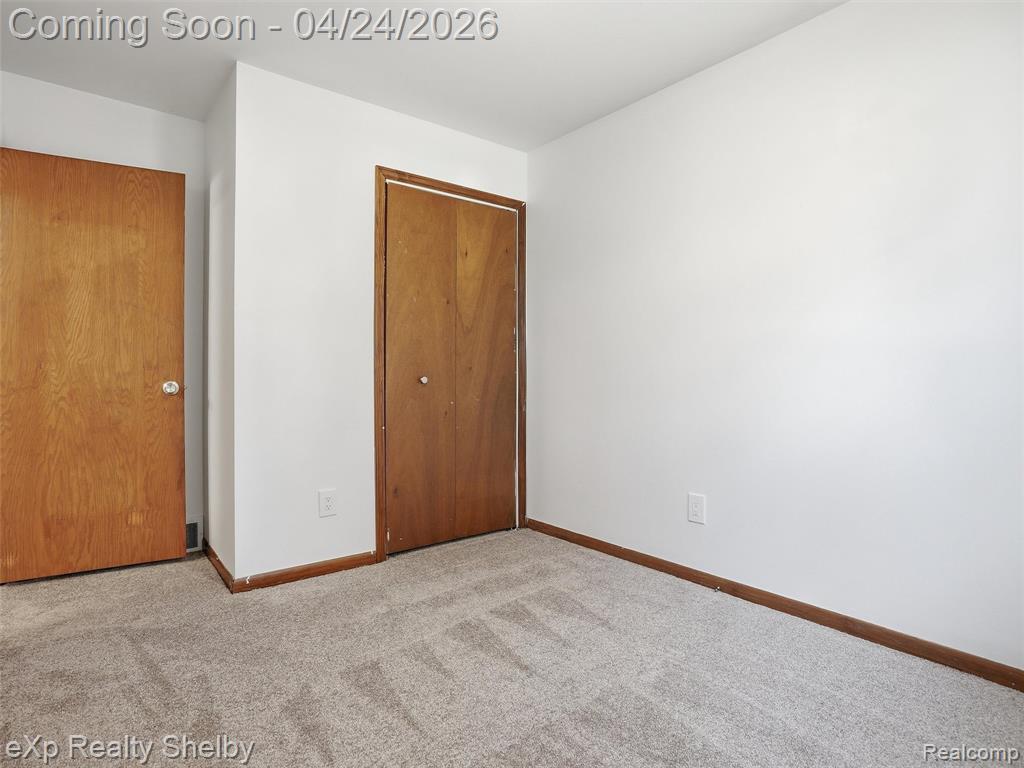 49301 Schoenherr Road, Shelby Twp, MI 48315 — Photo 23