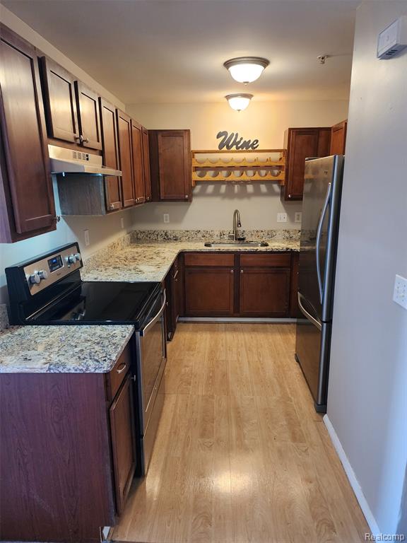 663 Lewa Downs Drive, Pontiac, MI 48341 — Photo 3