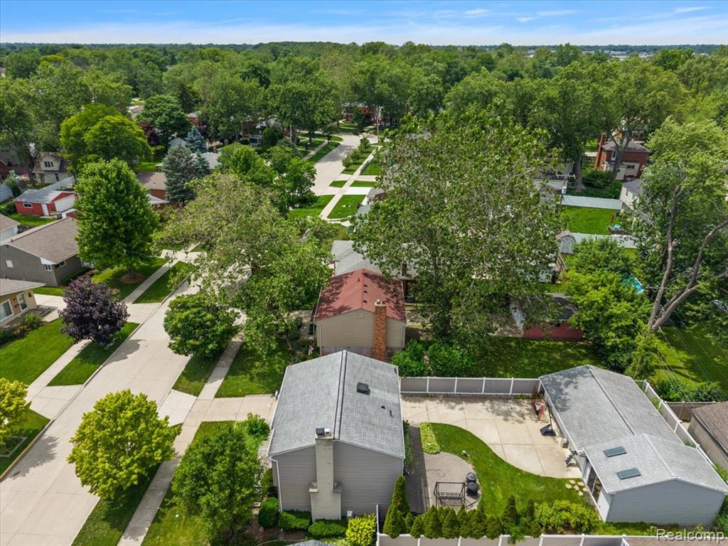 754 W Baker Avenue, Commerce Twp, MI — Photo 42
