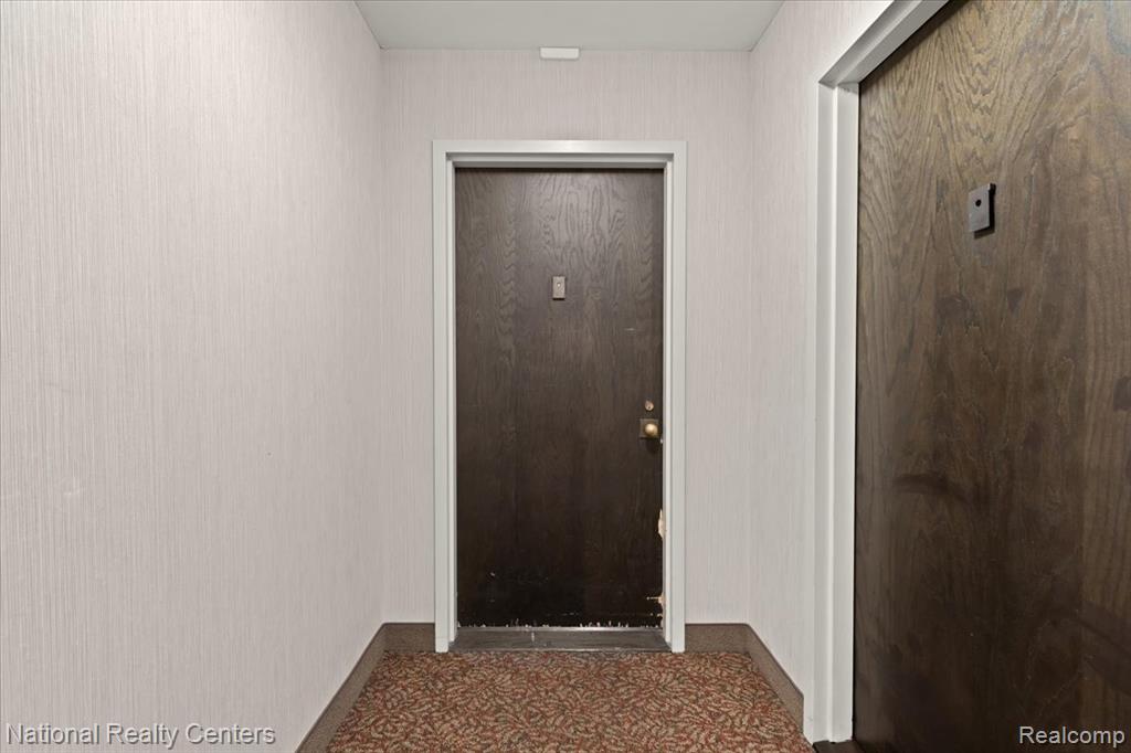 5000 Town Center, 408, Southfield, MI 48075 — Photo 4