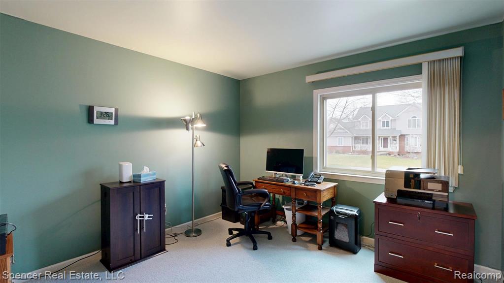 6350 Waldon Woods Drive, Clarkston, MI — Photo 38