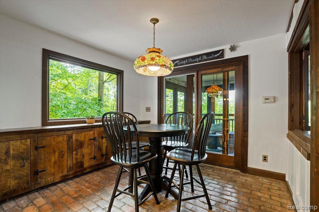 6885 DEERHILL Drive, Clarkston, MI — Photo 24