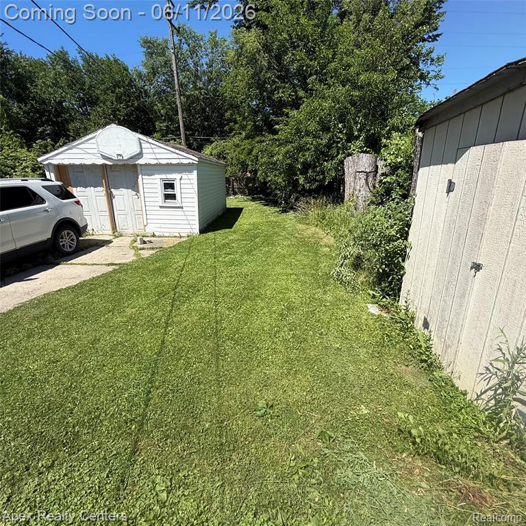 6515 Ashton Avenue, Detroit, MI 48228 — Photo 27