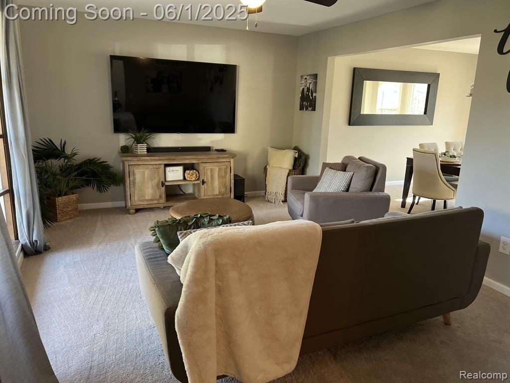 749 DUNEDIN Court, Rochester Hills, MI 48309 — Photo 28