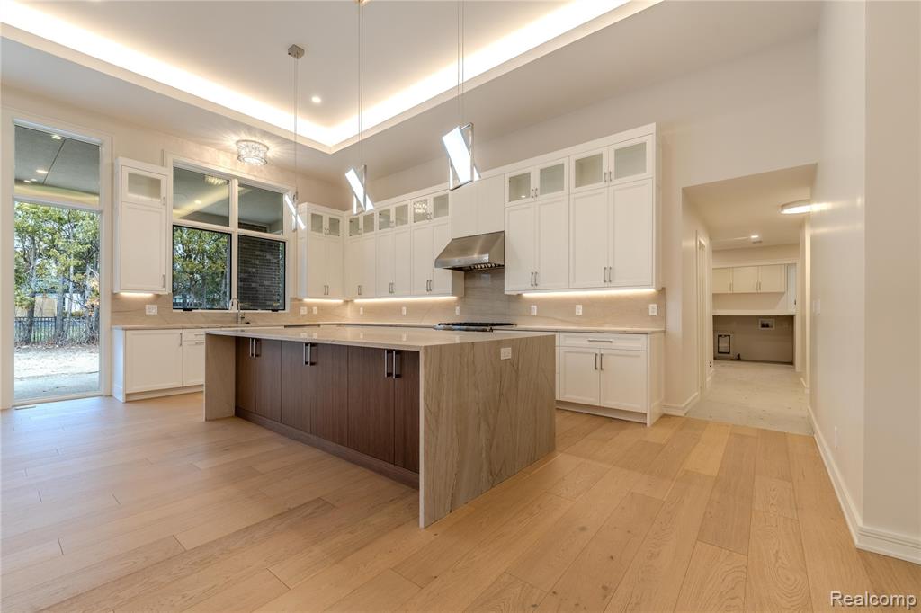 7400 Melody Lane, Bloomfield Hills, MI 48301 — Photo 9