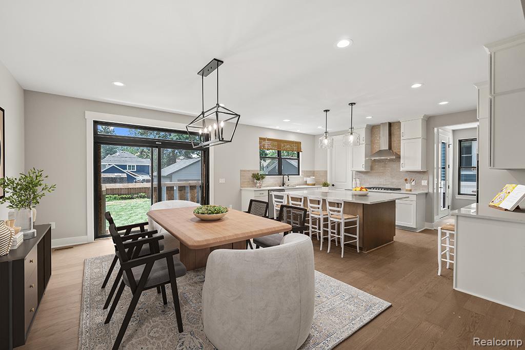 716 Catalpa Drive - Photo 4