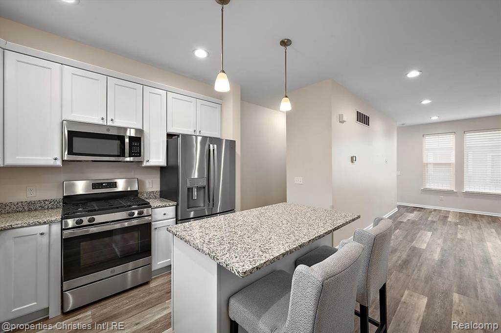 4953 Treeside Lane, Troy, MI 48098 — Photo 39