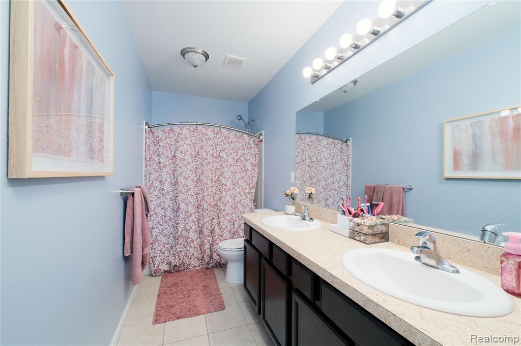 13863 Sherborn Court, Southgate, MI 48195 — Photo 25