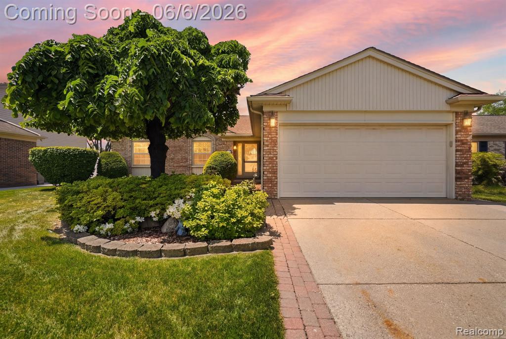 42321 Royal Lane, Clinton Twp, MI 48038 — front exterior