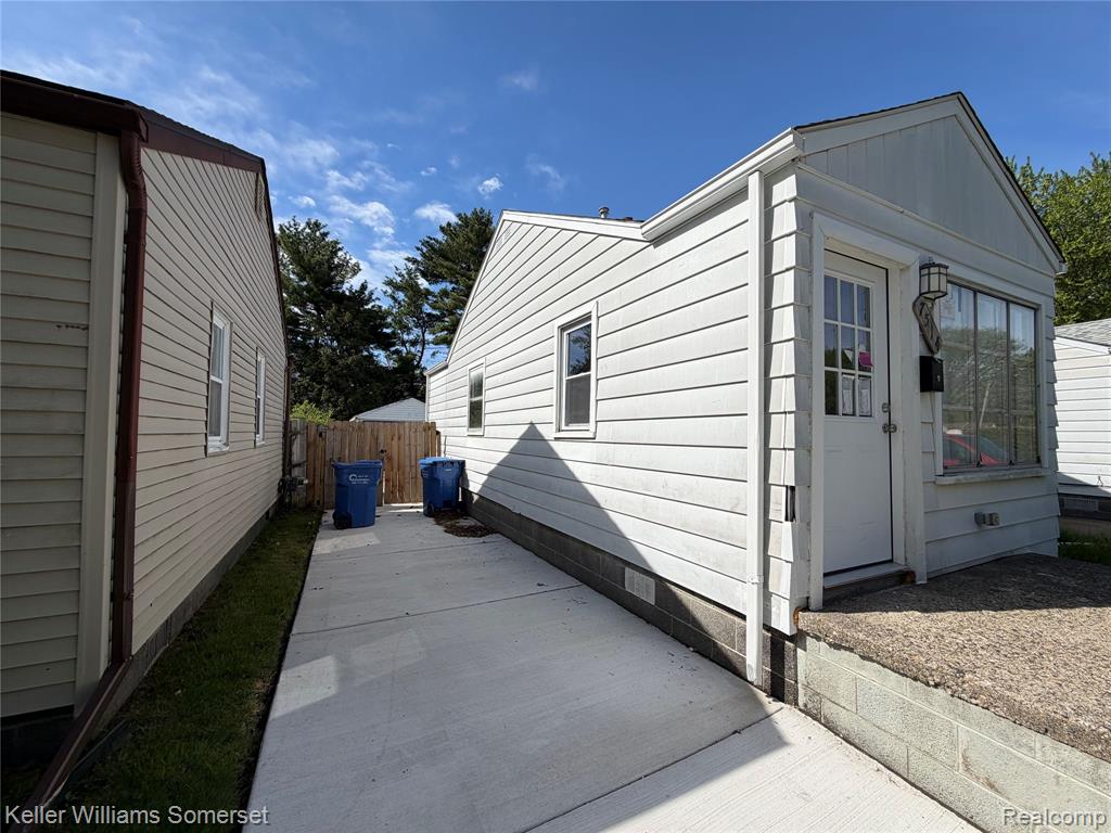 7514 Westminster Avenue, Warren, MI 48091 — Photo 4
