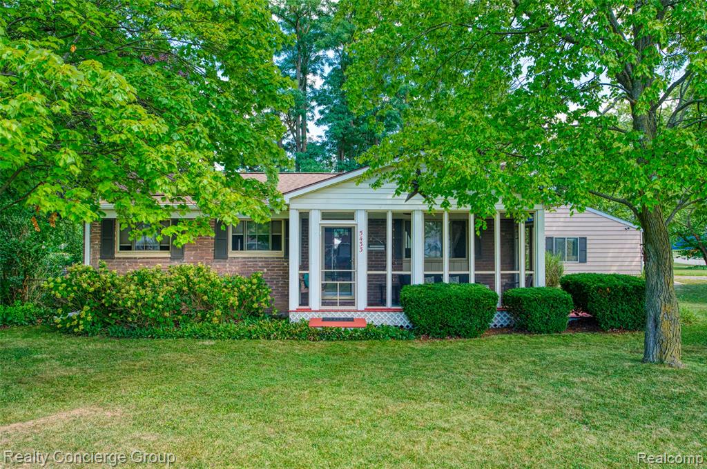 5433 Leland Street, Brighton, MI 48116