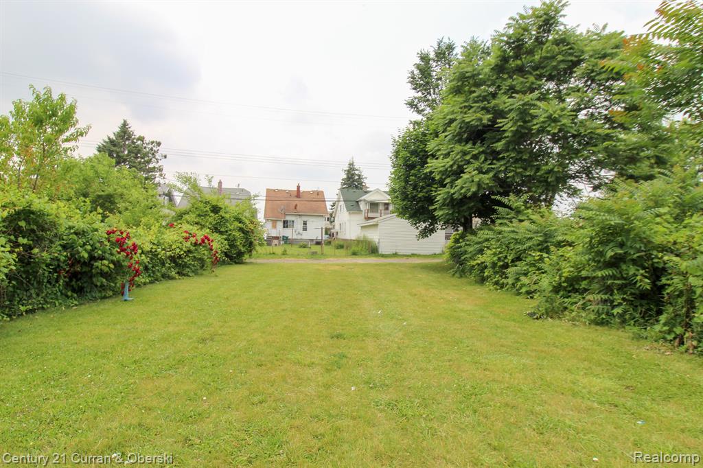5861 BINGHAM Street, Dearborn, MI 48126 — Photo 4