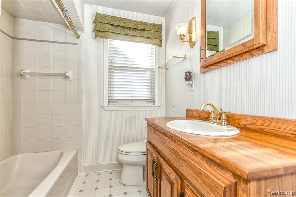 556 N Mildred Street, Dearborn, MI 48128 — Photo 18