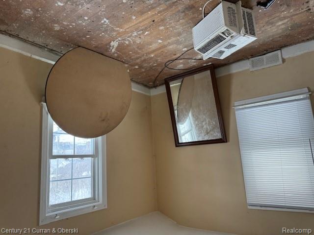 16166 W Parkway Street, Detroit, MI 48219 — Photo 13