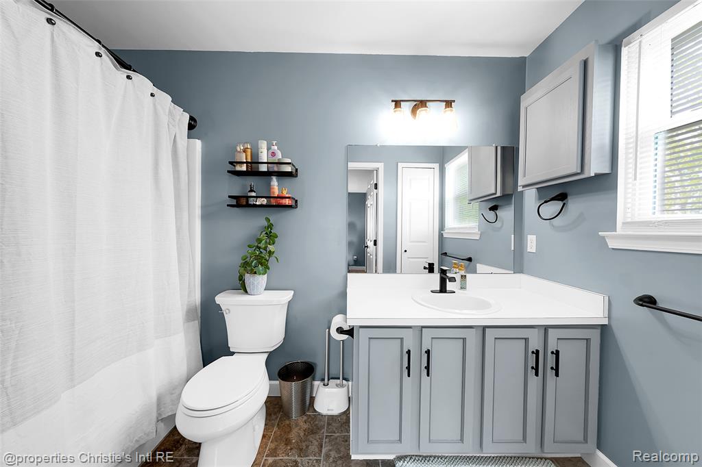 52287 Huntley Avenue, New Baltimore, MI 48047 — Photo 8