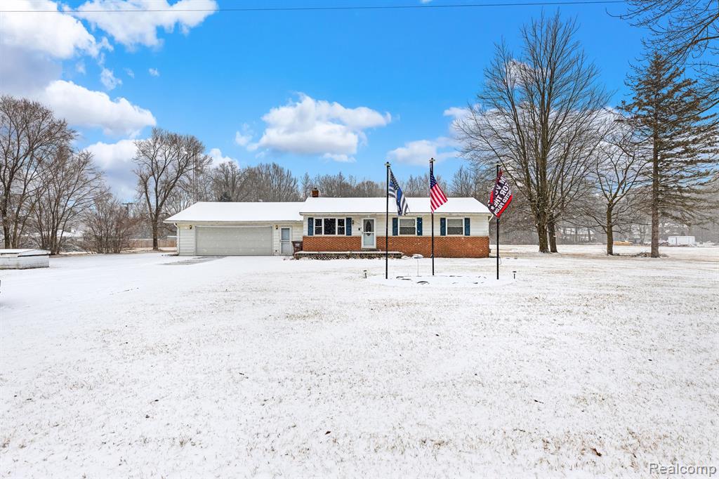11345 HOFFMAN Road, Maybee, MI — front exterior