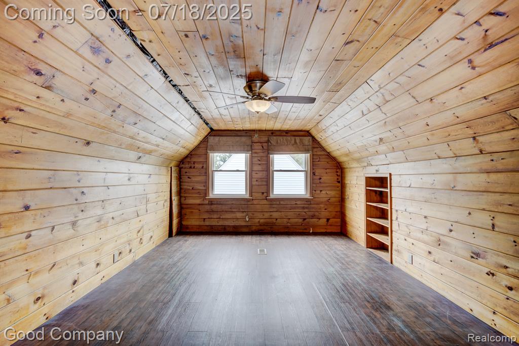923 E 4th Street, Royal Oak, MI 48067 — Photo 23