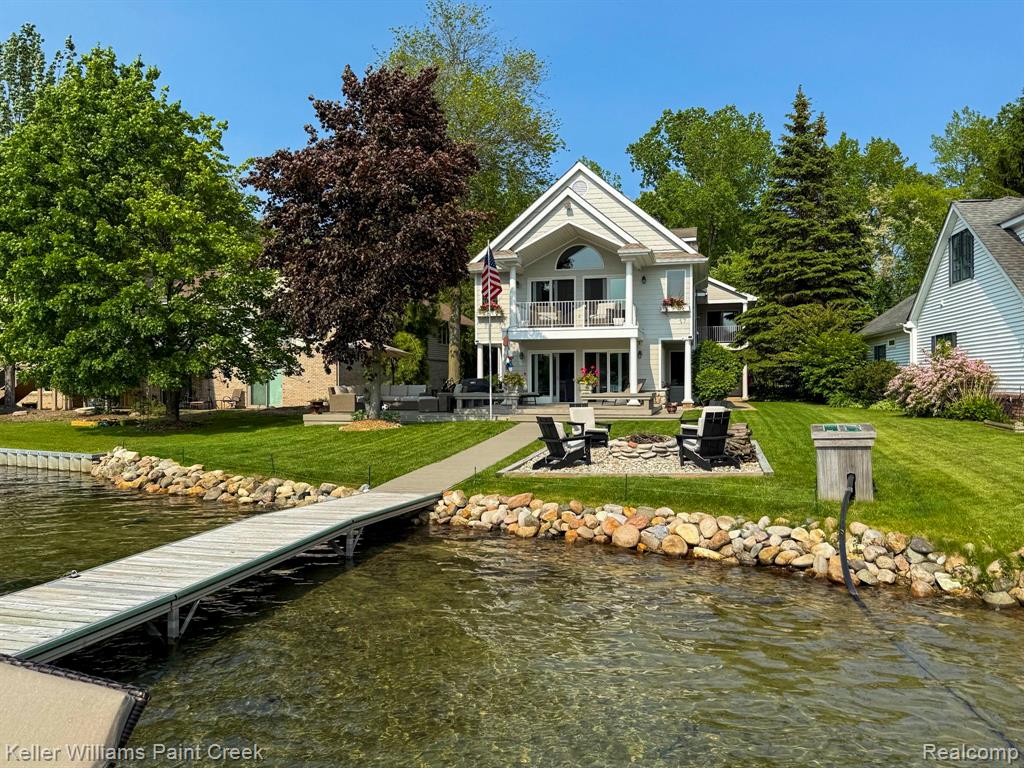 6847 Alden Drive, West Bloomfield, MI 48324 — Photo 41