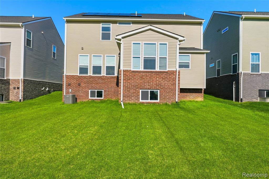 20975 Calabrese Drive, South Lyon, MI 48178 — Photo 36