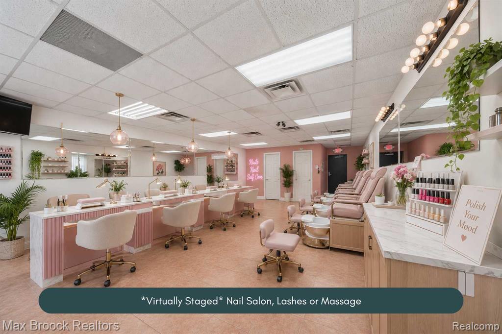 16124 W 7 Mile Road, Detroit, MI 48235 — Photo 11
