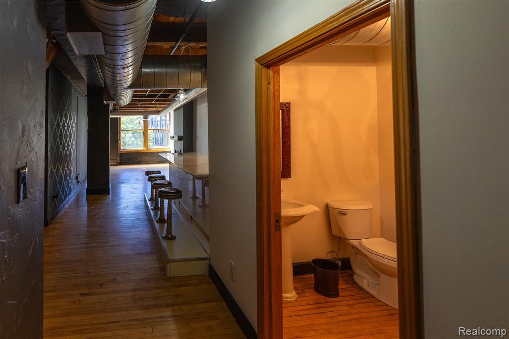 1250 Library Street, Detroit, MI, 48226