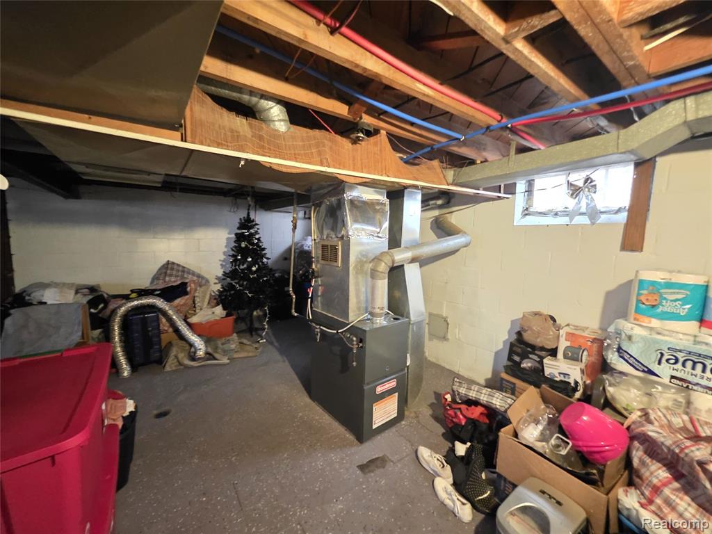 15419 Young Street, Detroit, MI 48205 — Photo 14
