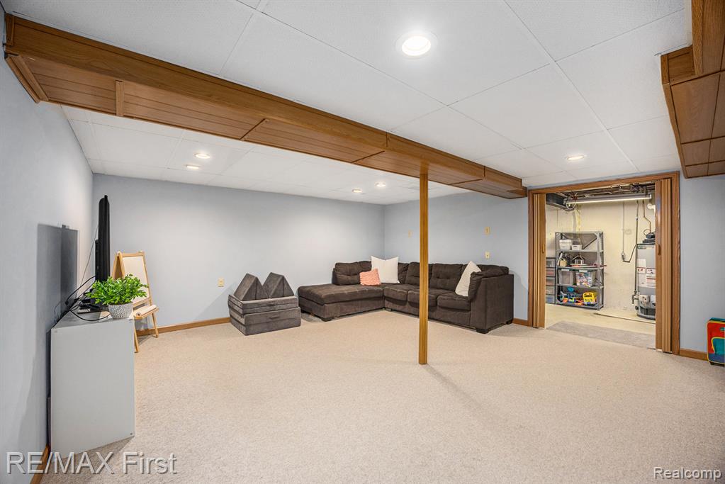 43373 Brooks Drive, Clinton Twp, MI 48038 — Photo 27