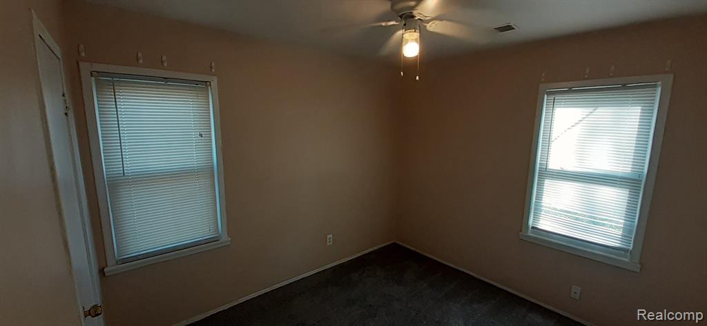 8662 FORD Avenue, Warren, MI 48089 — Photo 12