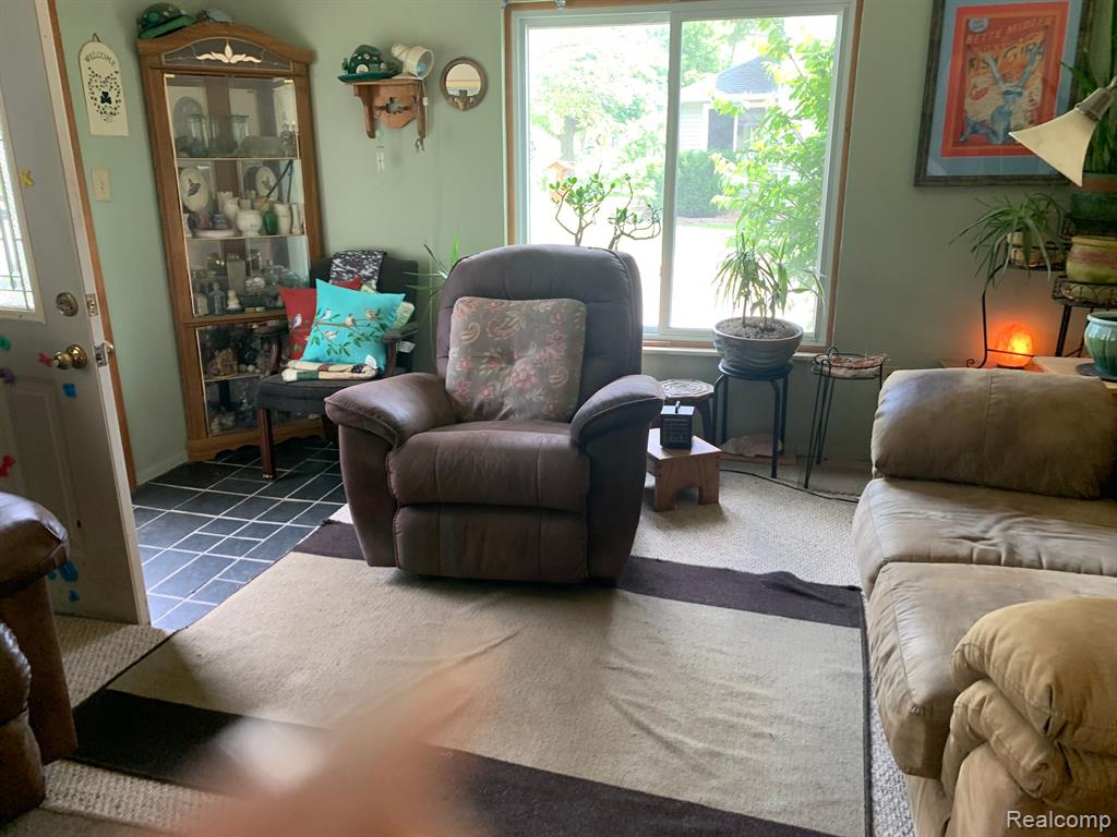9877 ELIZABETH LAKE Road, White Lake, MI — Photo 13