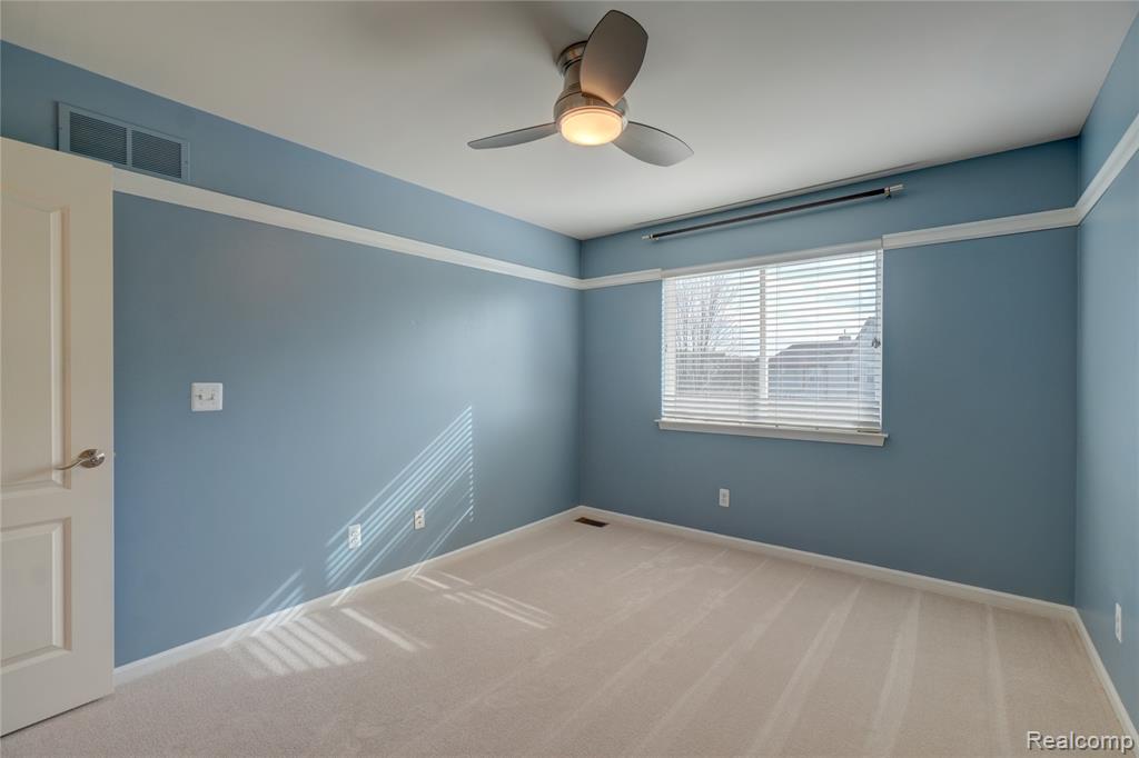 8599 Hummingbird, Commerce Twp, MI 48382 — Photo 28