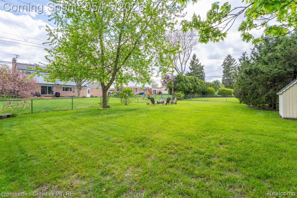 8648 Tamarack Drive, Shelby Twp, MI 48317 — Photo 42
