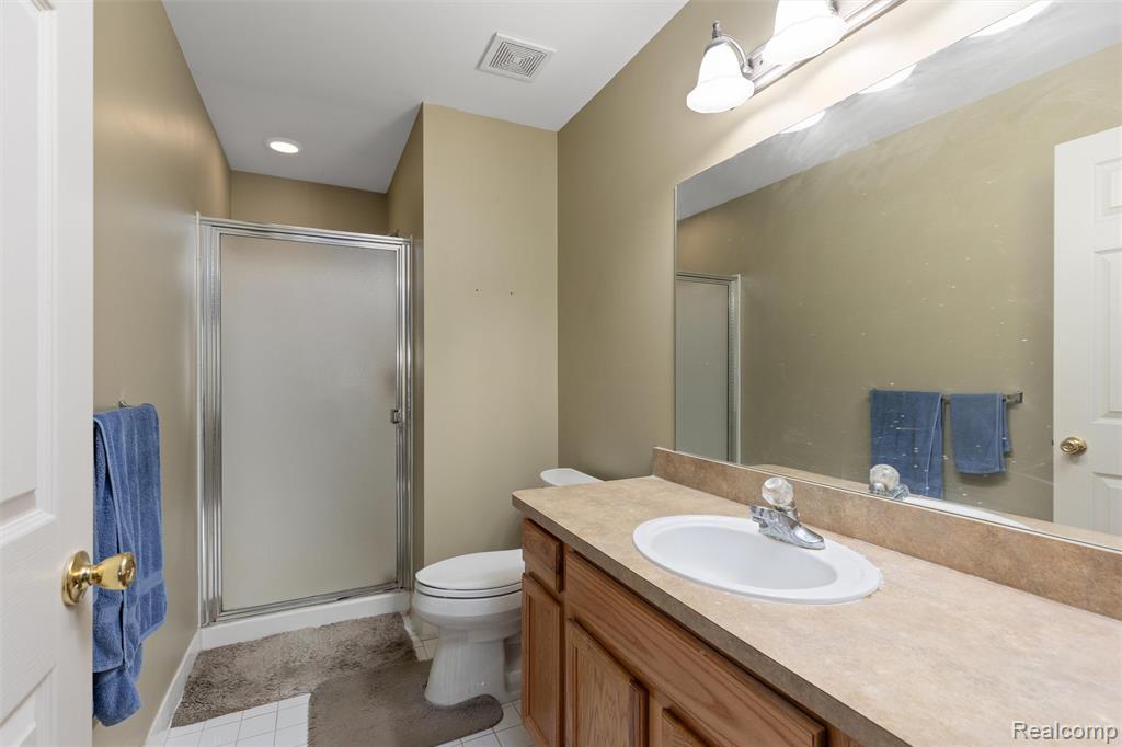 51745 Adler Park Drive W, Chesterfield, MI — Photo 15