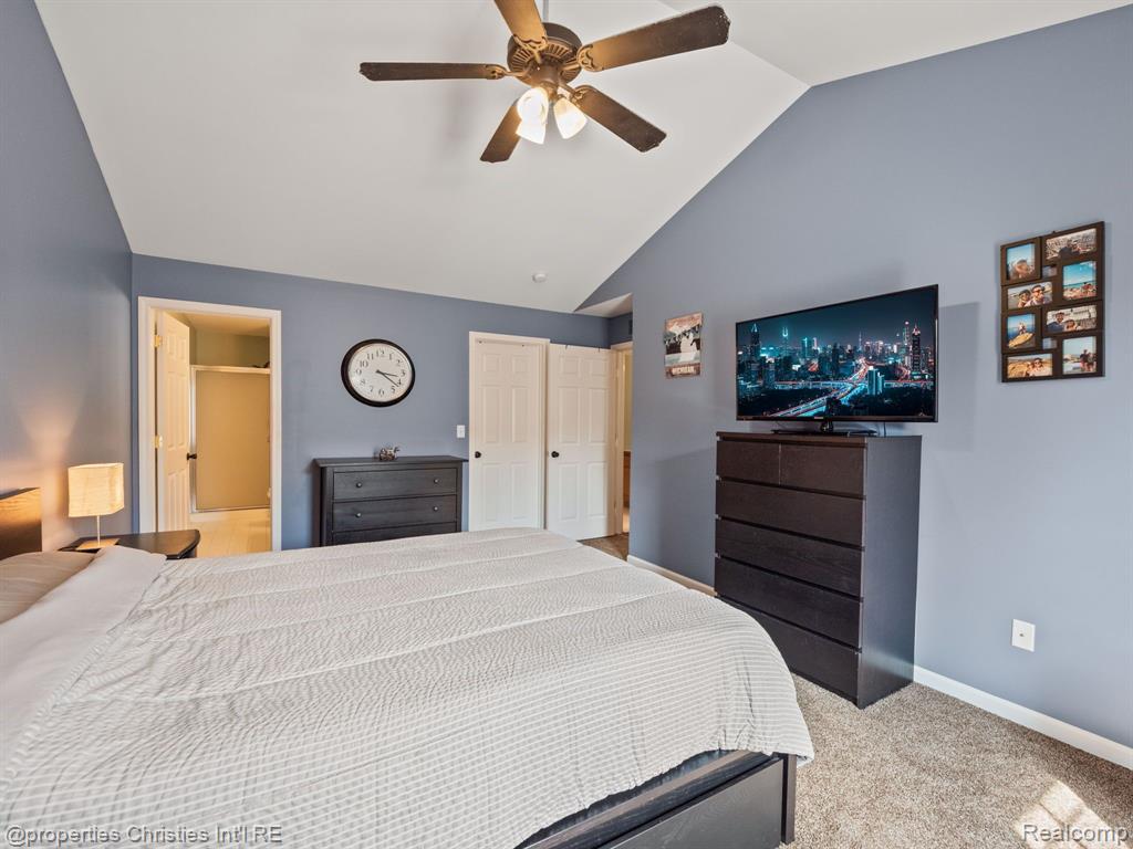 8201 CHESAPEAKE Circle, Walled Lake, MI 48390 — Photo 17
