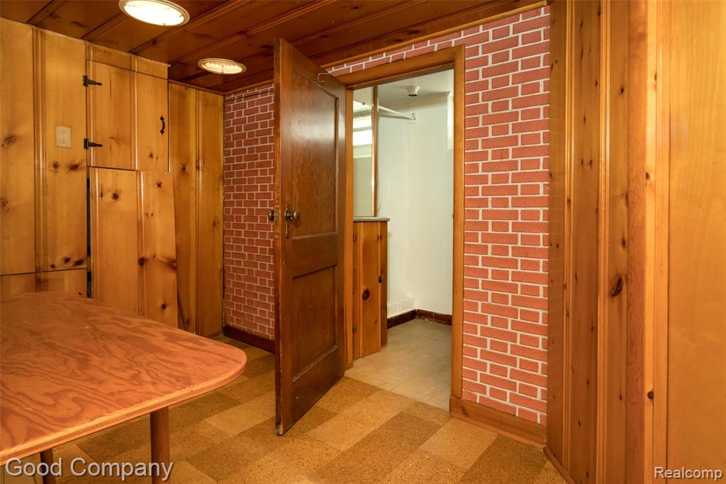 7616 Mayfair Street, Taylor, MI 48180 — Photo 22
