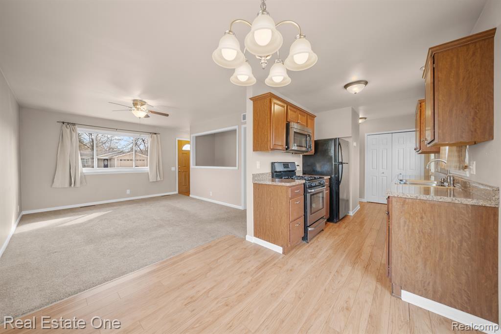 417 HAZE, Pinckney, MI 48169 — Photo 5