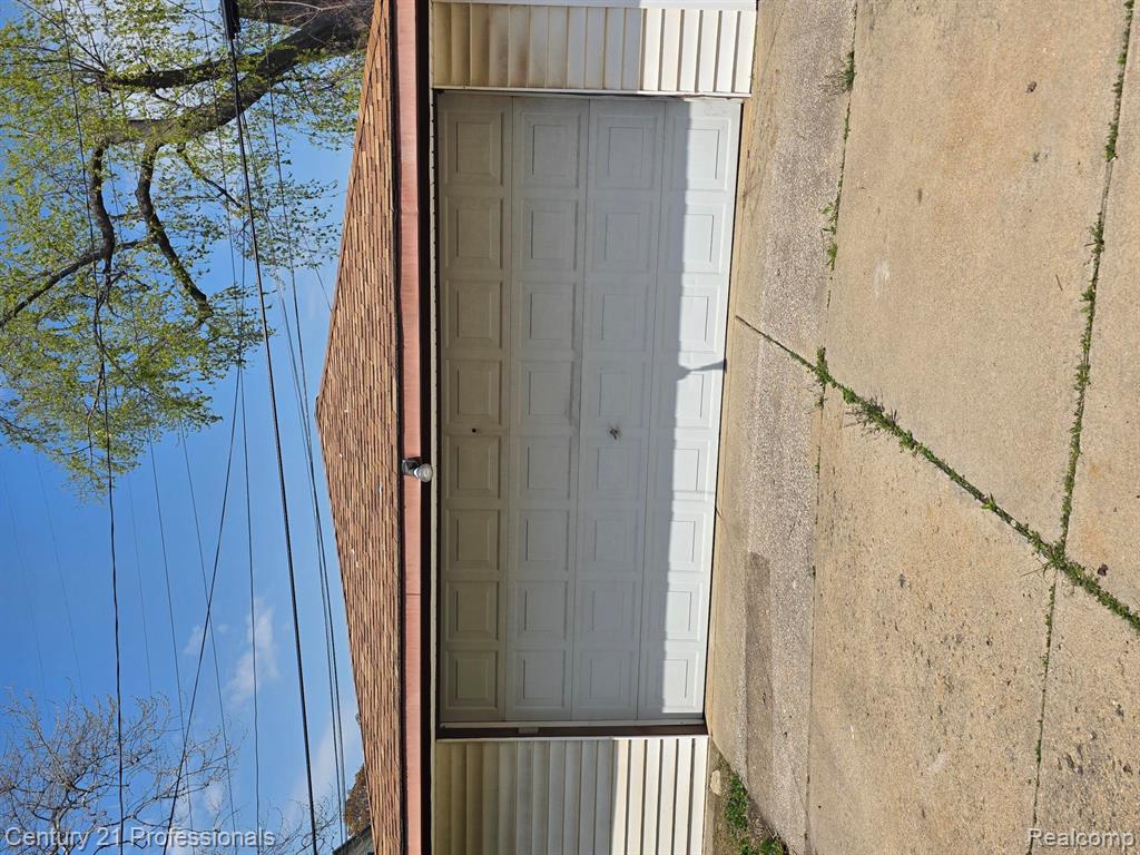 3322 Leslie Street, Detroit, MI 48238 — Photo 4