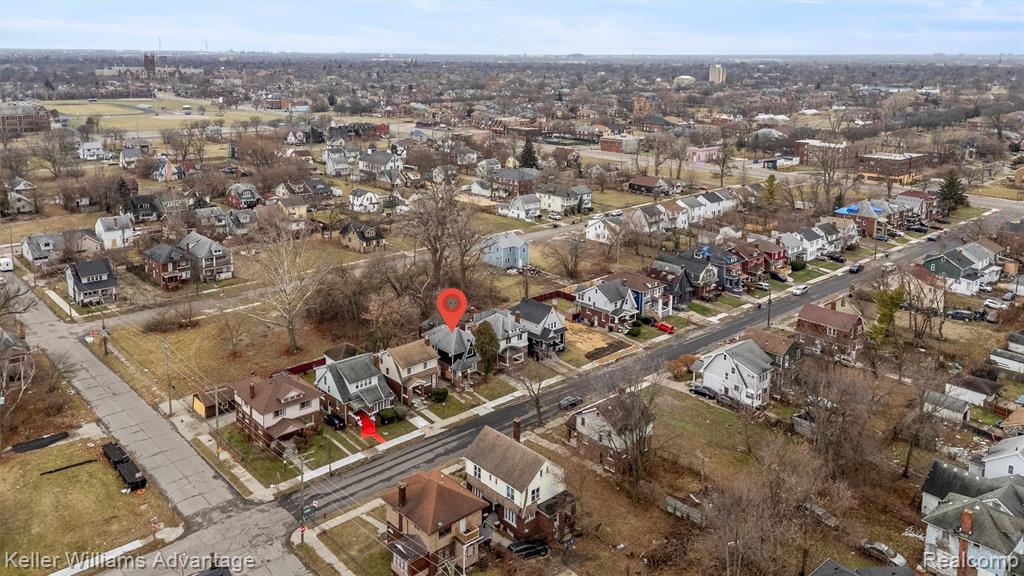 2427 Highland Street, Detroit, MI 48206 — Photo 32