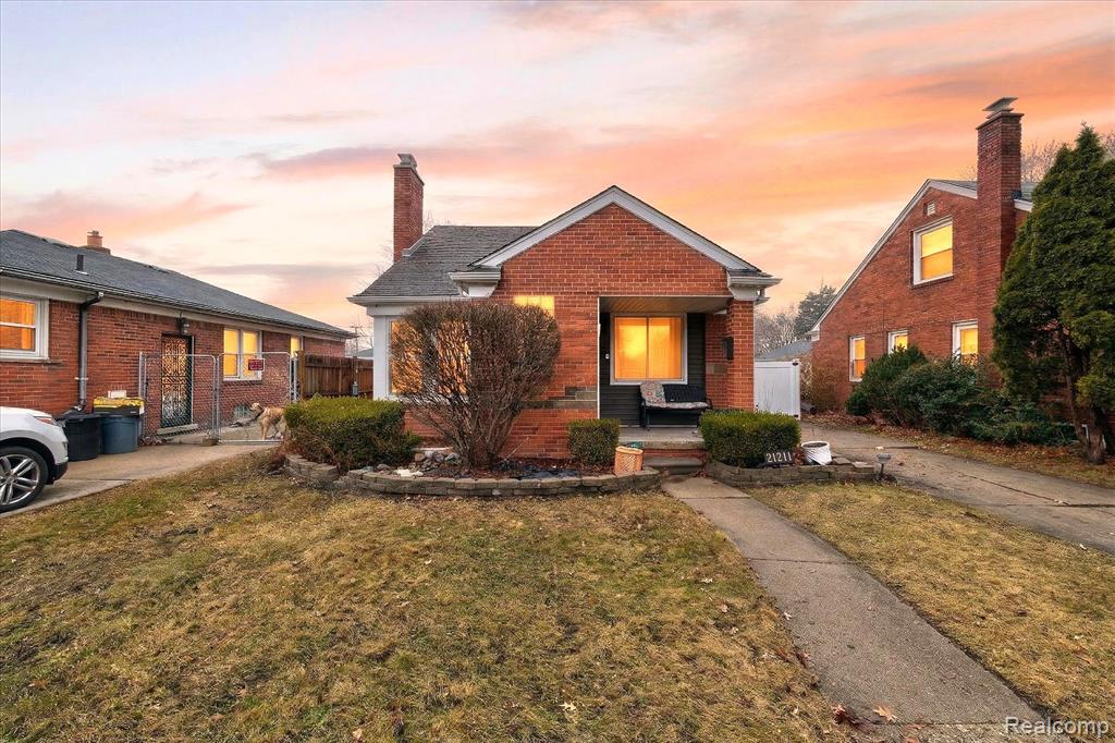21211 Newcastle Road, Harper Woods, MI 48225 — Photo 2